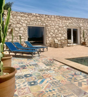 Open-Concept Villa Sol